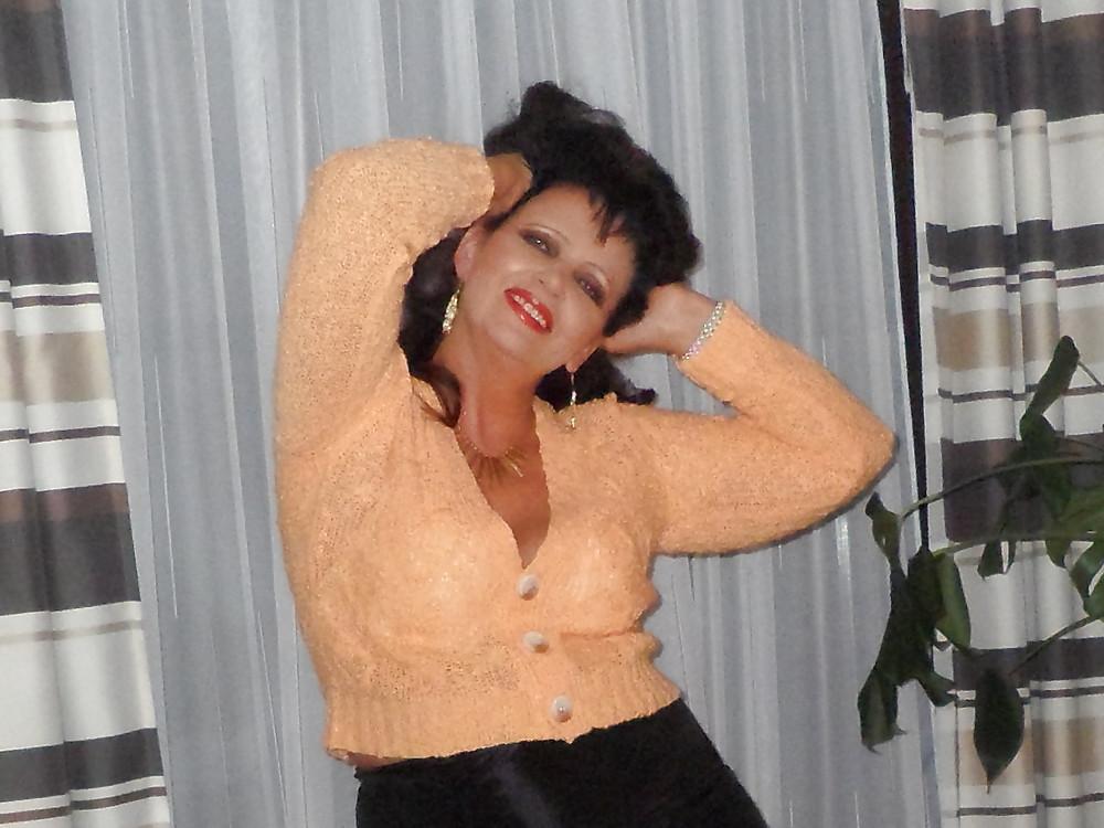 25P Mature whore - Diana