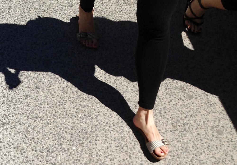 8P Voyeur feets 17