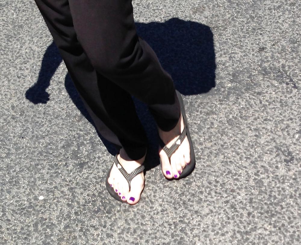 8P Voyeur feets 17