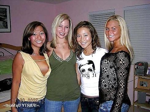 25P Upskirt and nipples