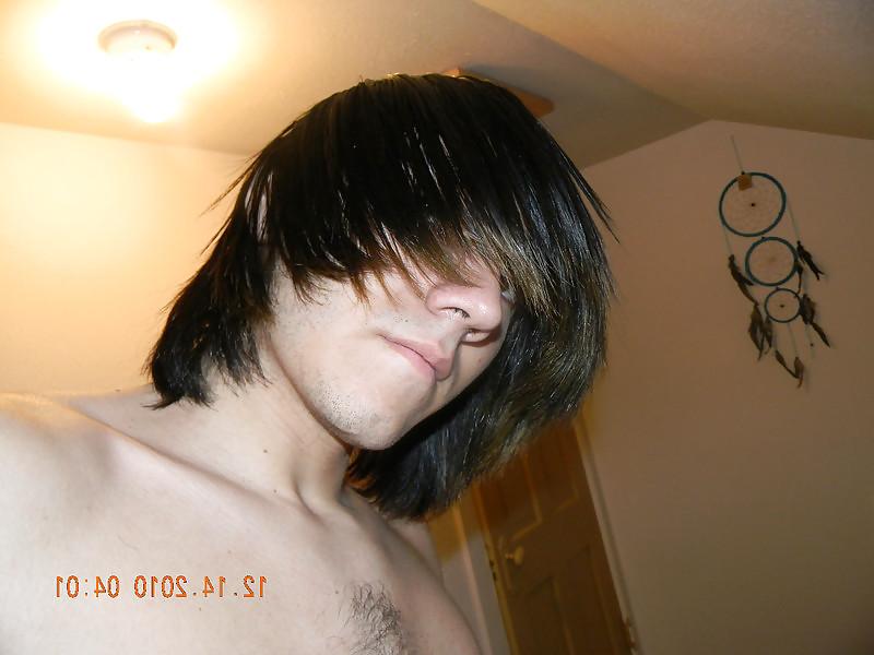 12P Non NSFW pix.