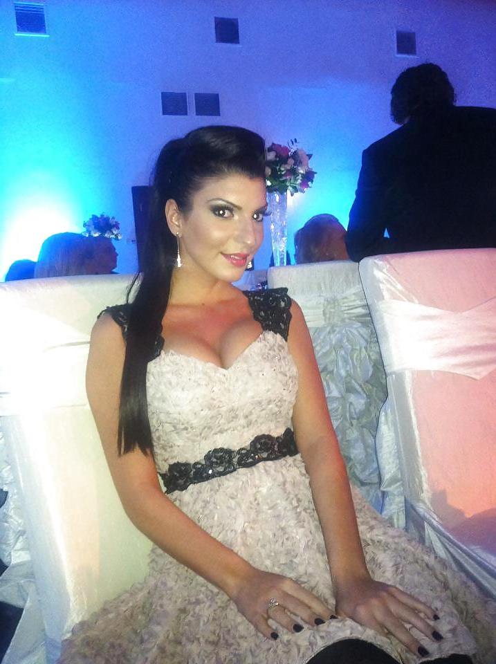 25P Romanian girl: Andreea