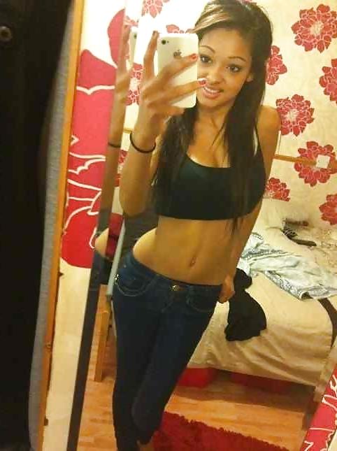 25P SeXy Ebony Teens MiX NoN-Porn by DarKKo