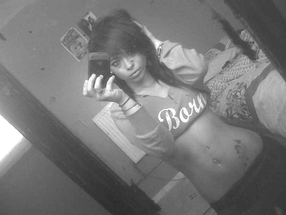 25P SeXy Ebony Teens MiX NoN-Porn by DarKKo