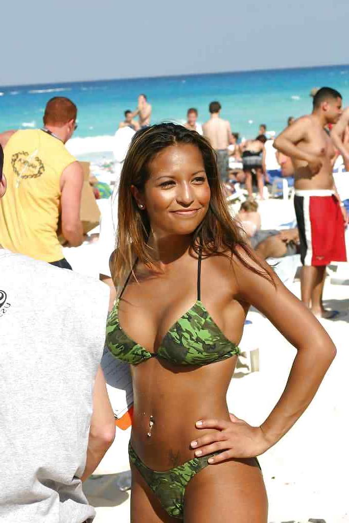 25P SeXy Ebony Teens MiX NoN-Porn by DarKKo