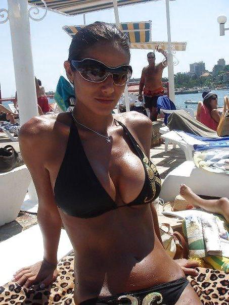 25P Arab Amateurs, Hijabi Hotties. Amateur images.