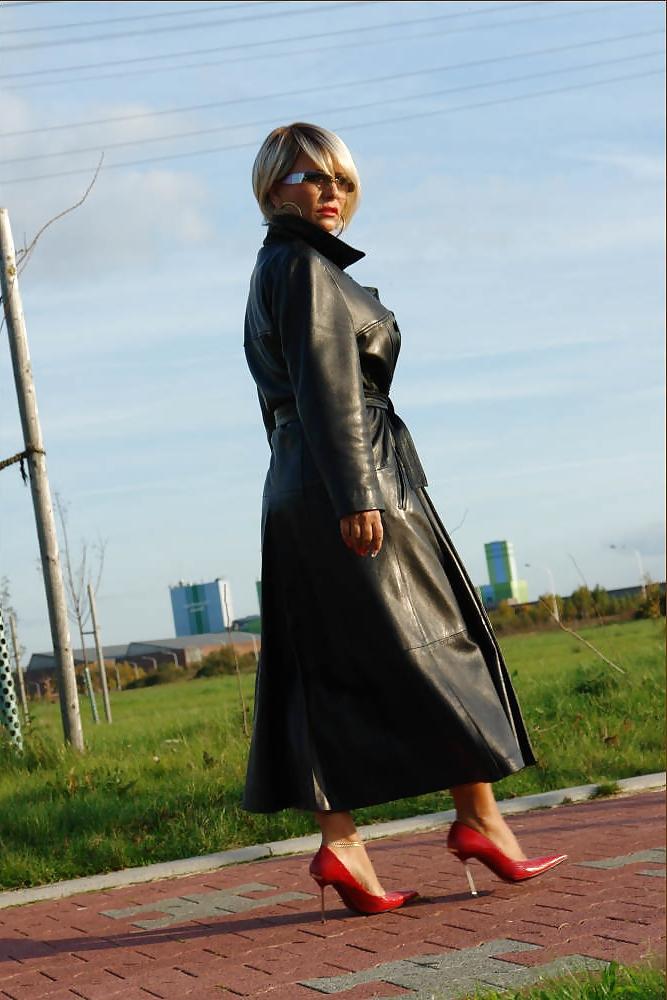 25P Lady B-Leather