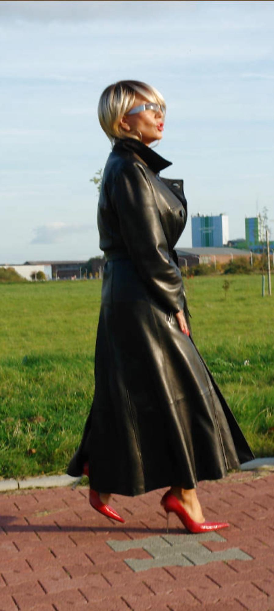 25P Lady B-Leather