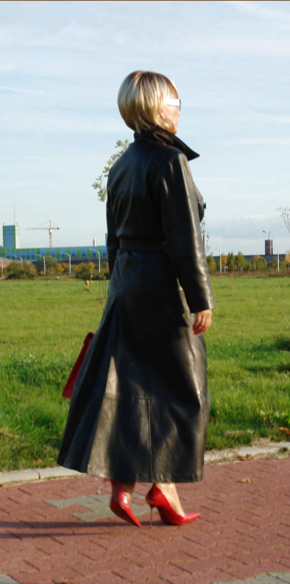 25P Lady B-Leather