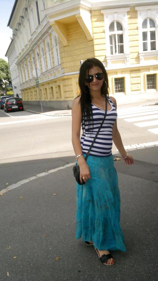 18P Romanian girl: elena