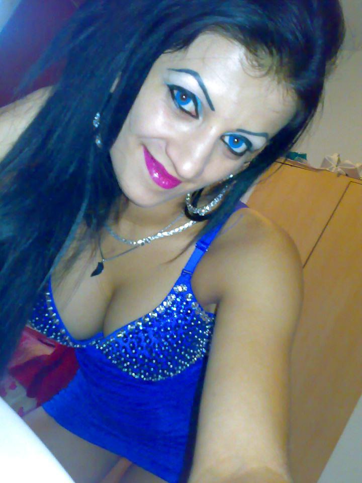 18P Romanian girl: elena