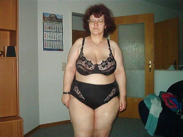 20P Mature-BBW-Ladies 335