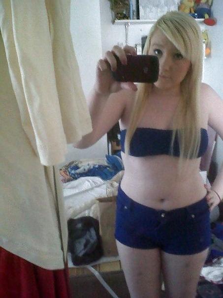 8P My pics! (Non-Nude)