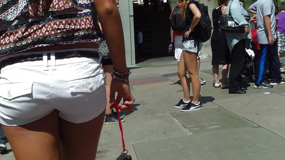 25P Sexy French teen ass & butt in white shorts 