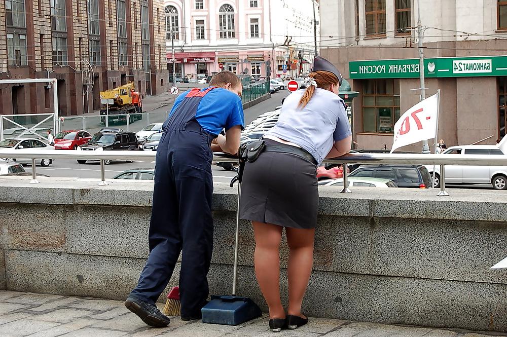 25P Women in pantyhose and uniform