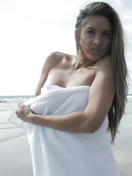 25P Stephanie swift nude non nude