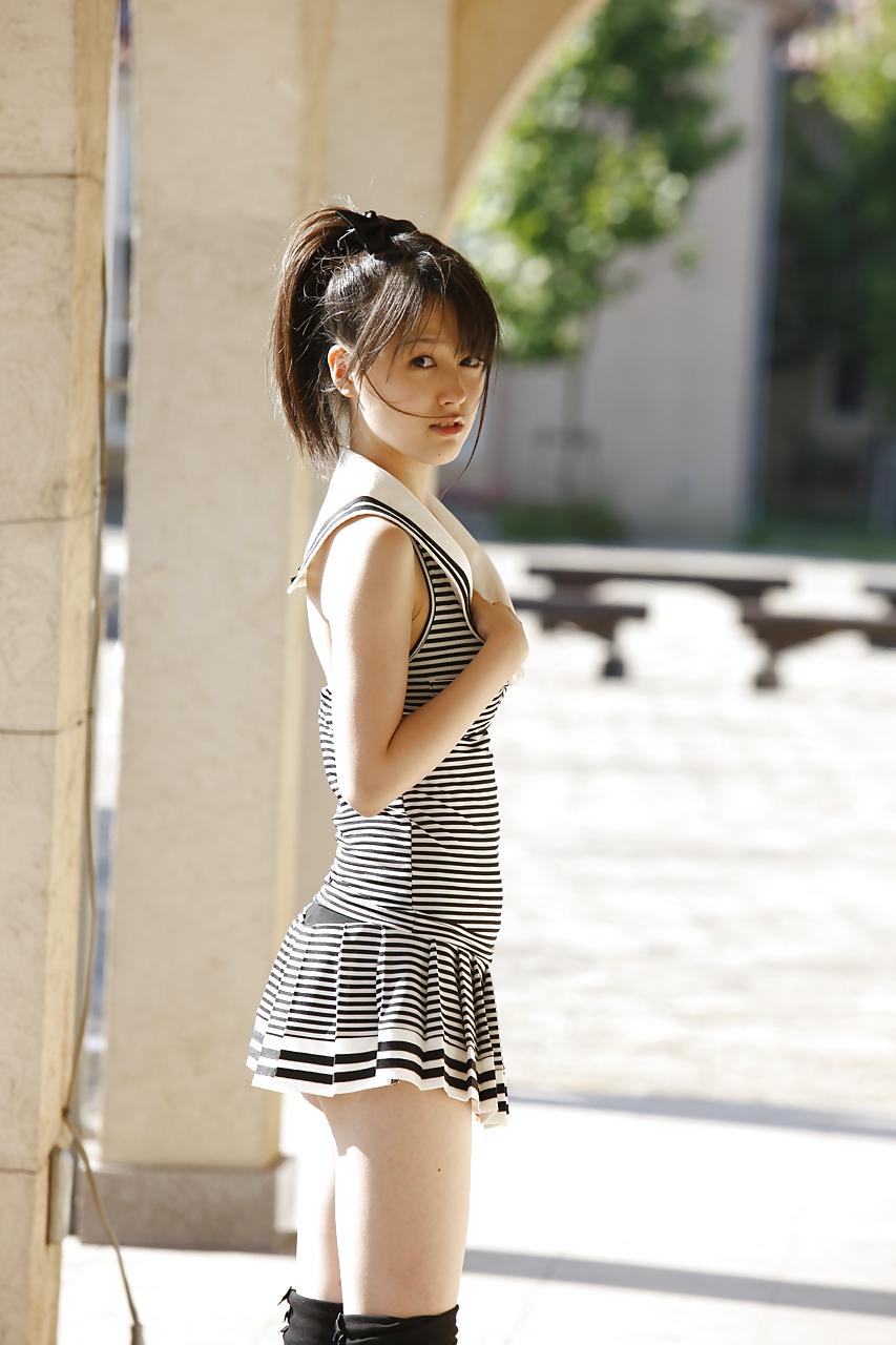10P Cute asian girls and tgirls
