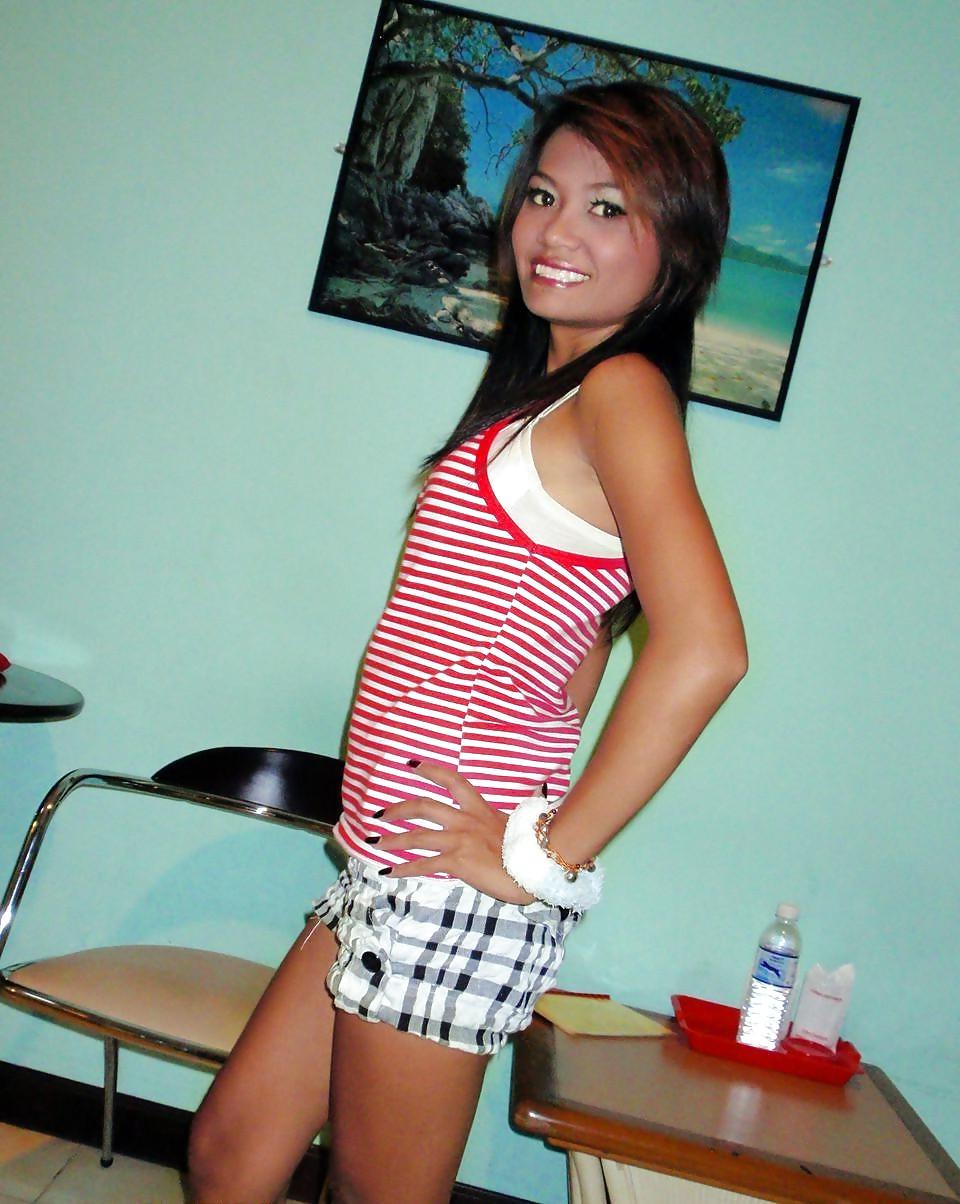 20P Asian Beauty Posing