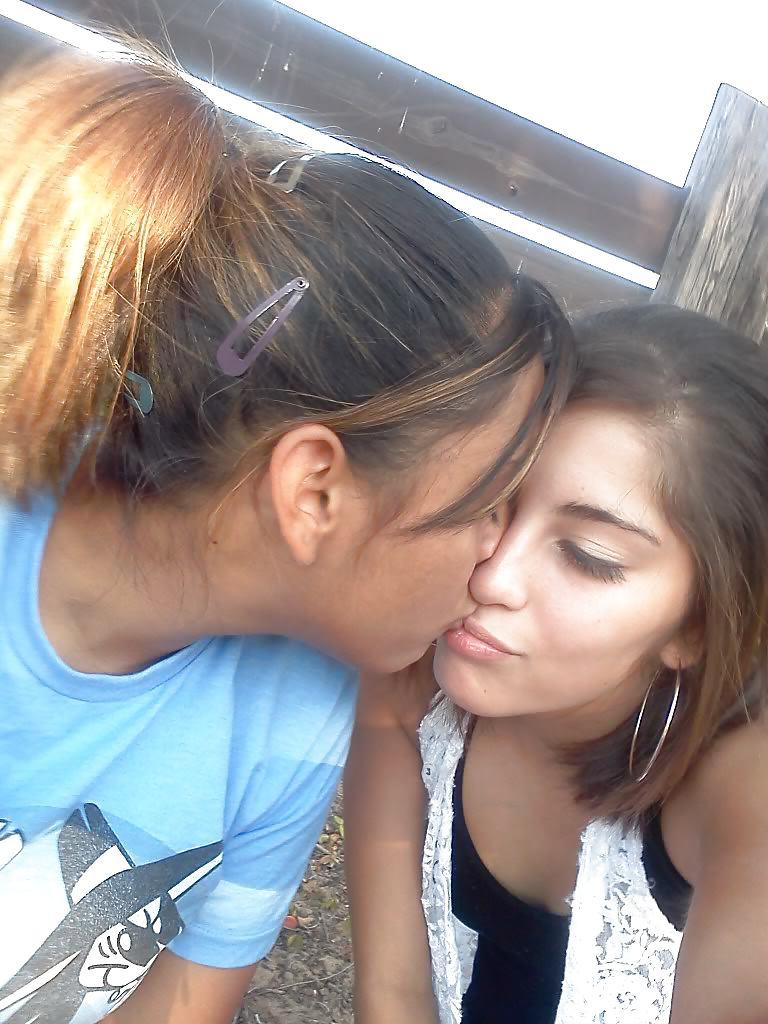 15P Nice (non nude) girls 104