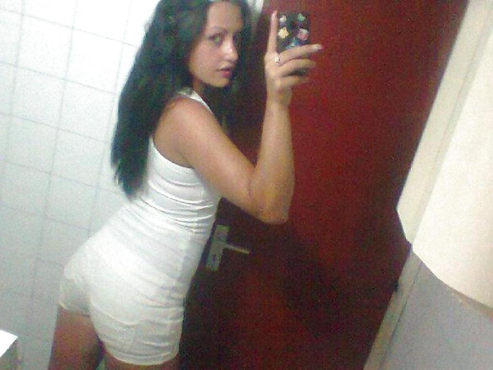 7P Romanian girl: Mariana