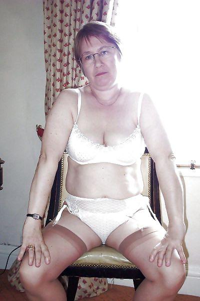 25P Granny 38