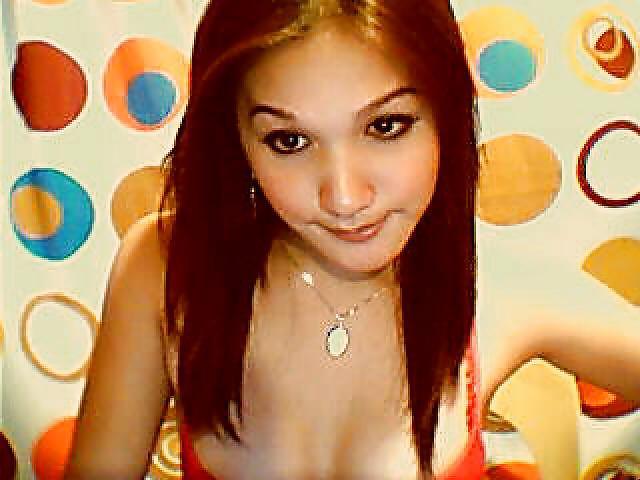 14P Asian webcam girl