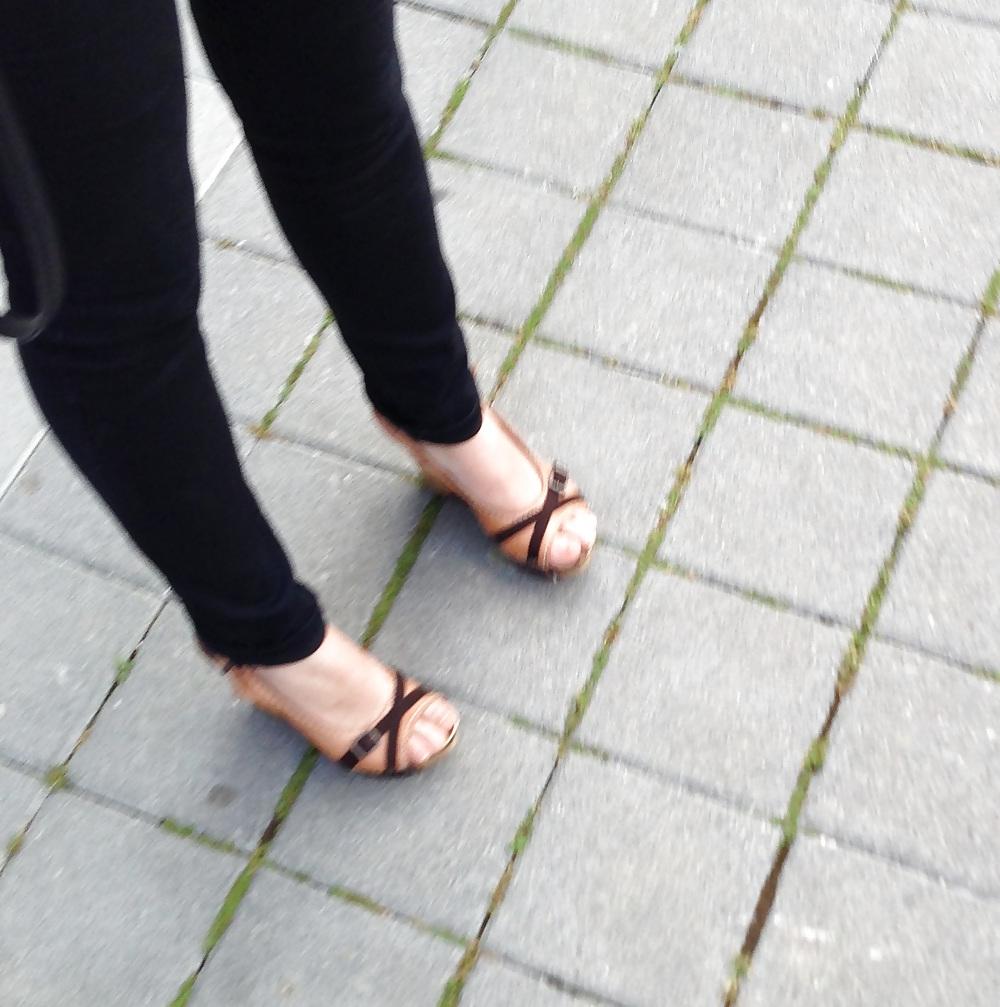 10P Voyeur feets 11