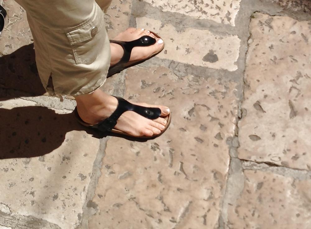 10P Voyeur feets 11