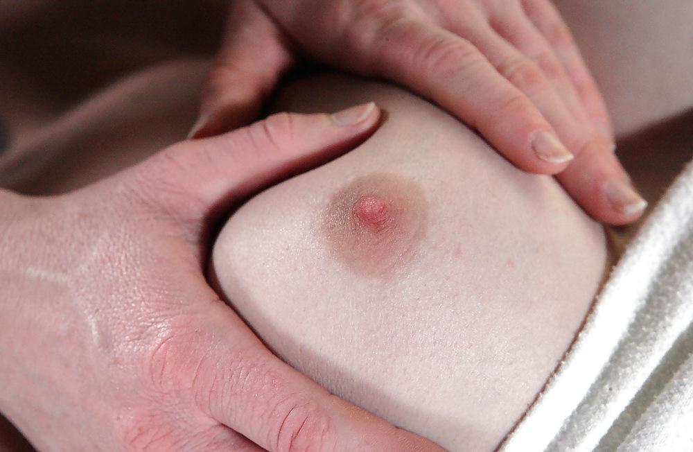 15P Lesbian massage with hands, fingers and vibrator