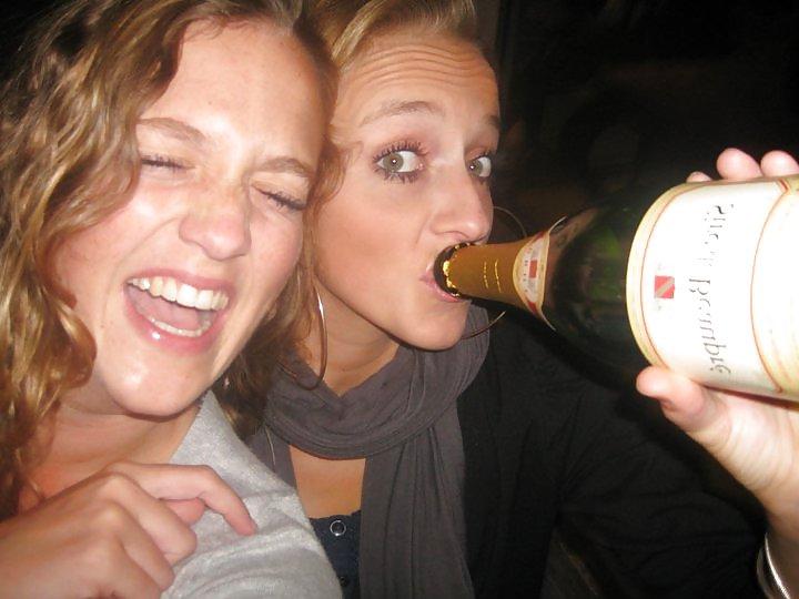 18P My Hot Daughter And Her Friends