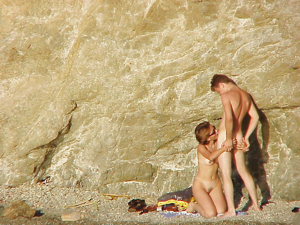 15P Random Voyeur Pics