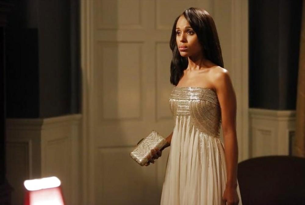 25P Kerry Washington - As Scandal's Olivia Pope 