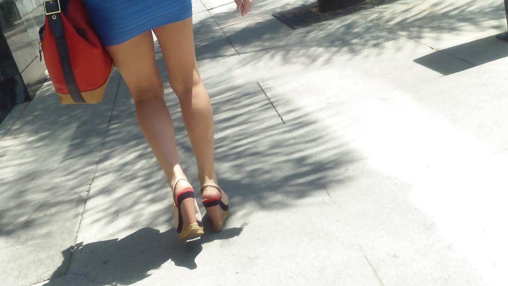 15P Sexy tight teen ass & butt in mini skirt