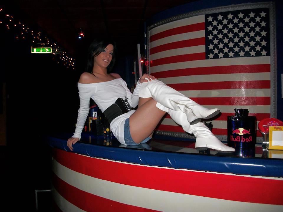 25P Nicole romanian escort