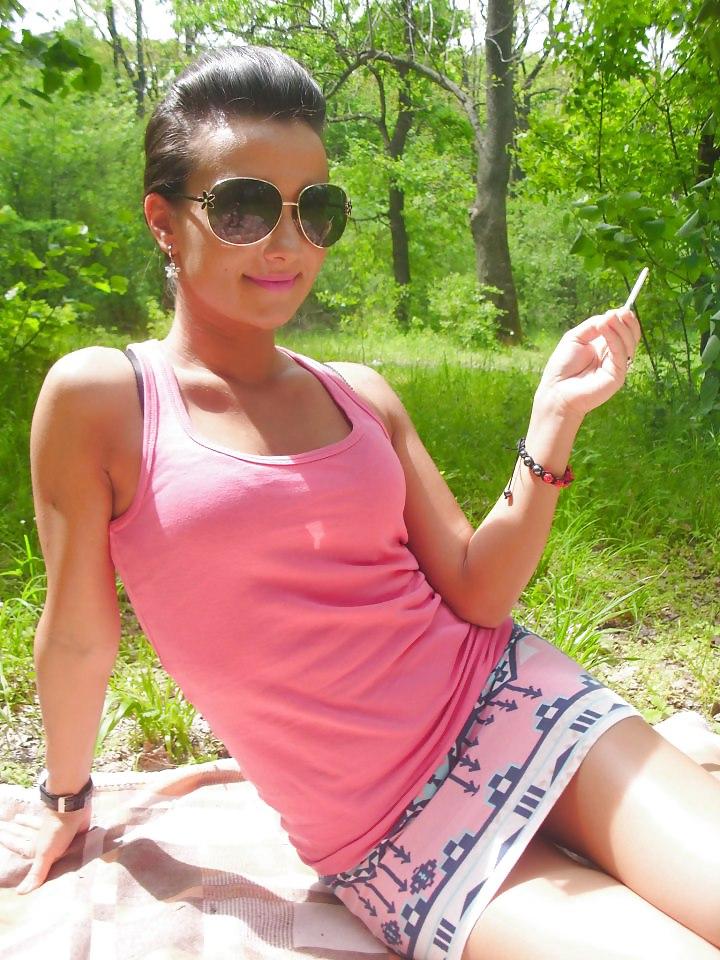 25P VALENTINA romanian escort