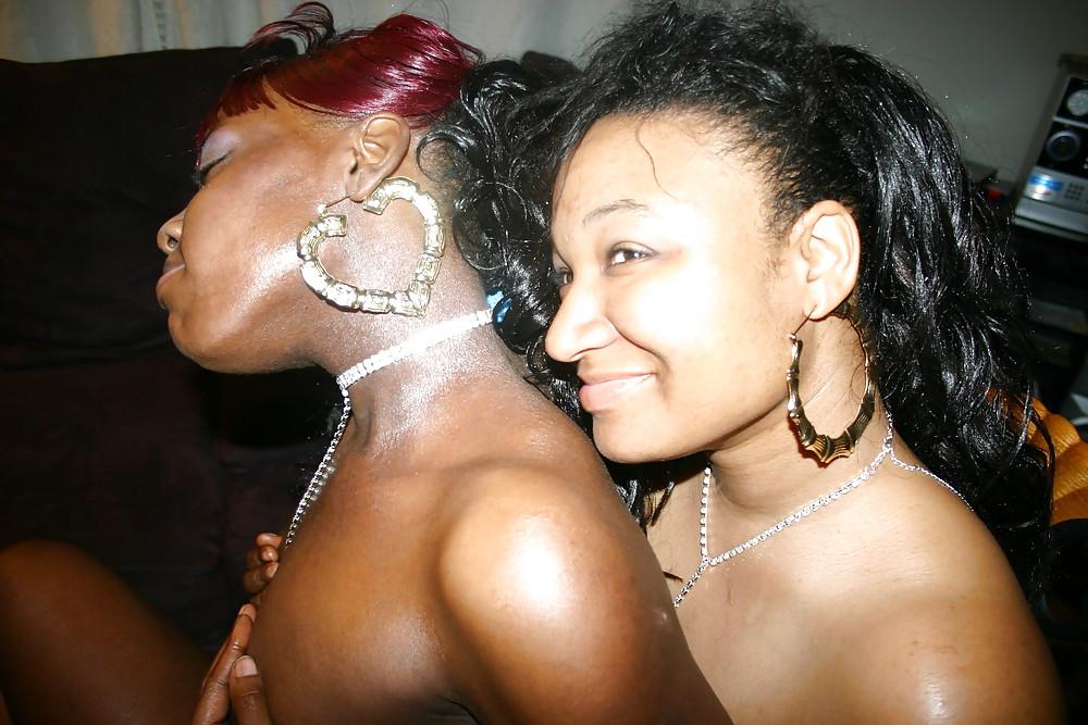 25P Ebony Homemade lesbian Set