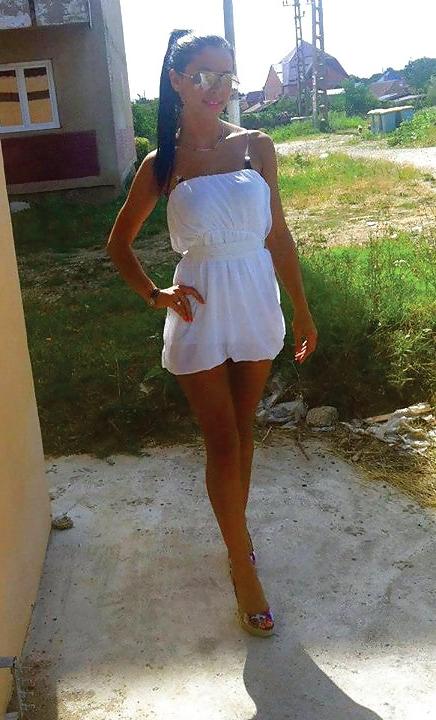 13P Romanian girl: marianna