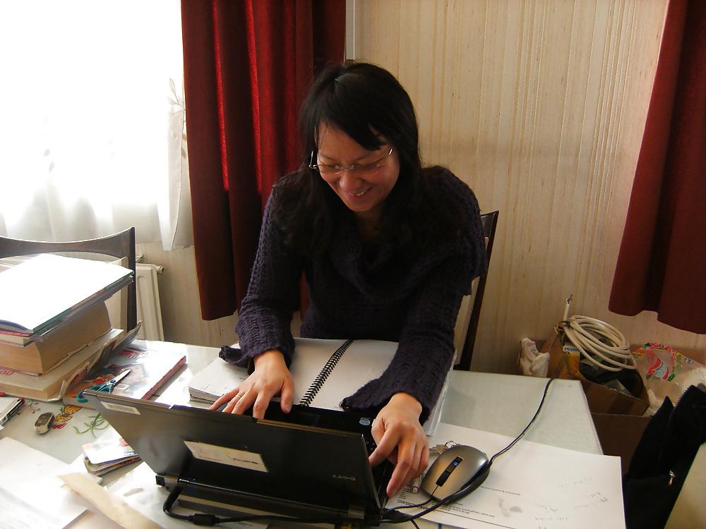 16P Secretaire asiatique