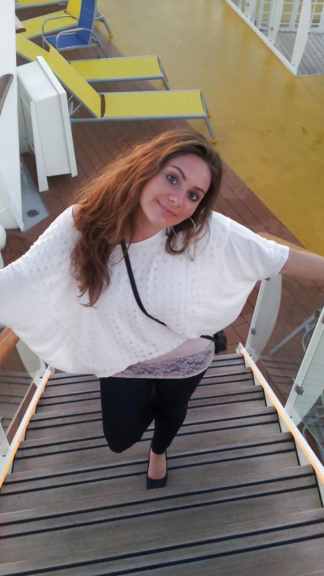 7P Nice Girls i know non nude