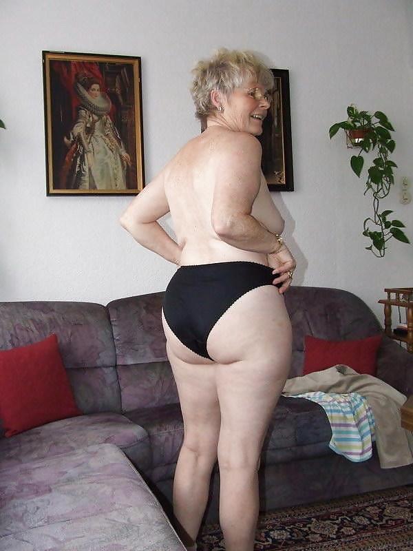 24P Granny panty