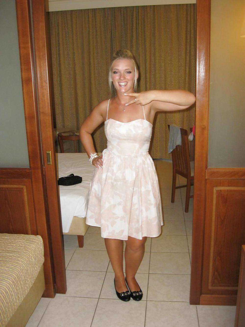 25P Girls next door - non nude