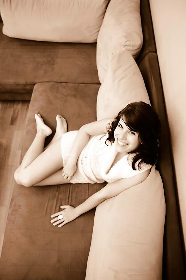 25P Girls next door - non nude