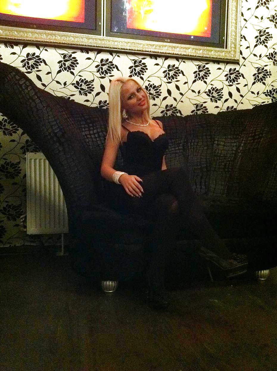 9P Romanian Teen Slut Roxana 2