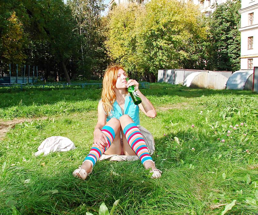 15P Upskirt No Pants 21