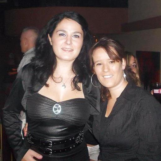 20P Amateur girls non nude