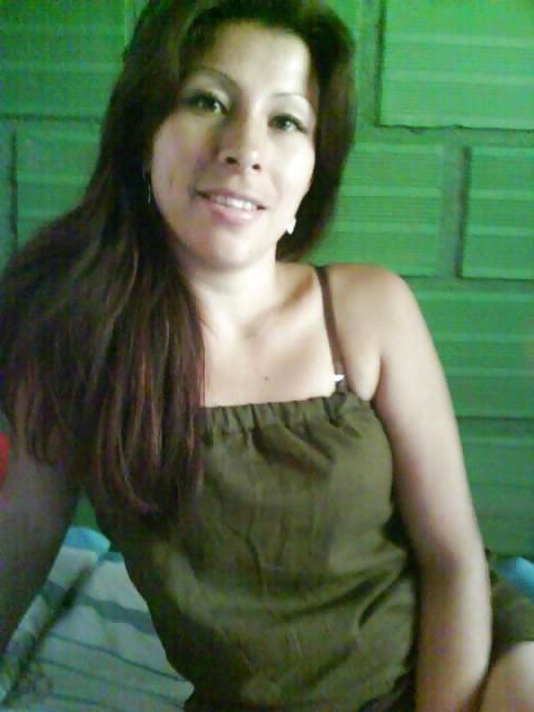 25P NEW MILFS MATURES COUGARS