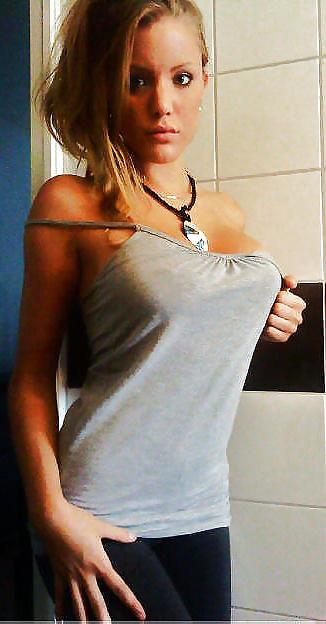 25P Your daughter has a great set of tits 3