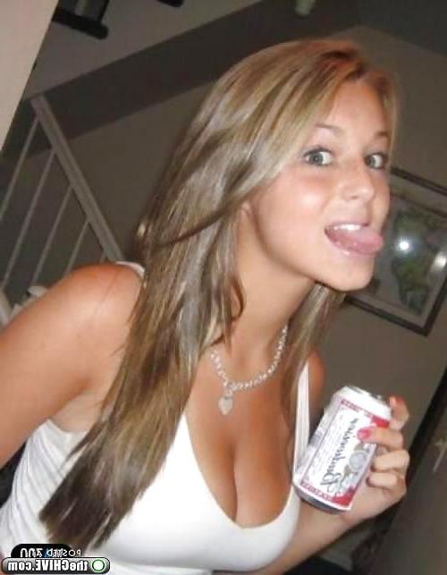 25P A tits paradise