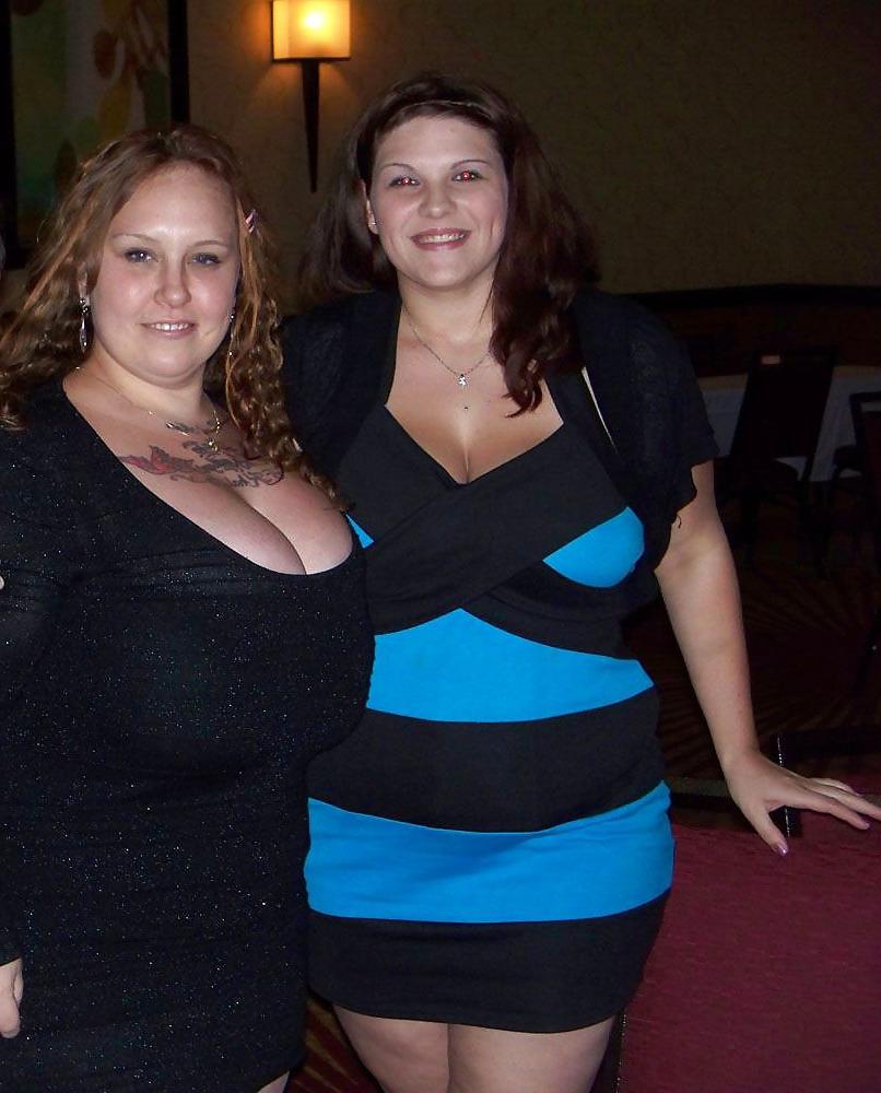 25P Curvy Beauties 53 Clothed Edition
