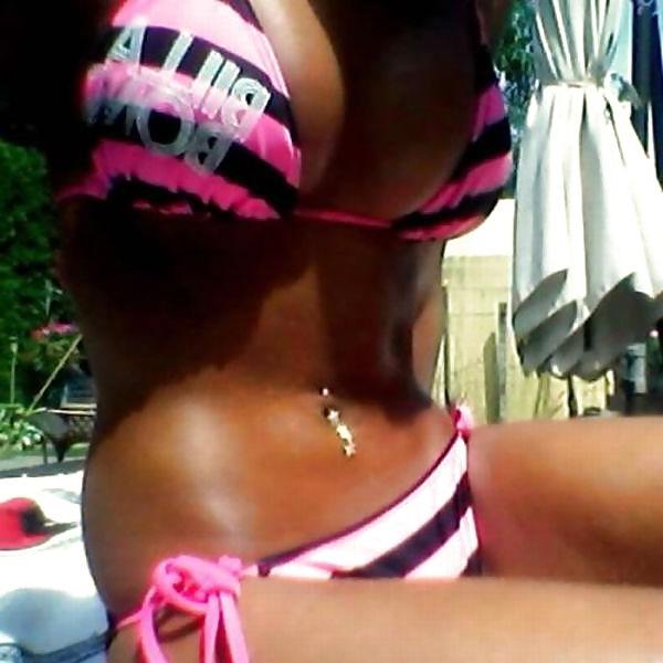 20P Greek hot facebook girl